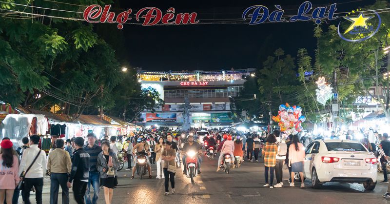 Chợ đêm Đà Lạt - nơi vui chơi và thưởng thức những đặc sản tại thành phố ngàn hoa